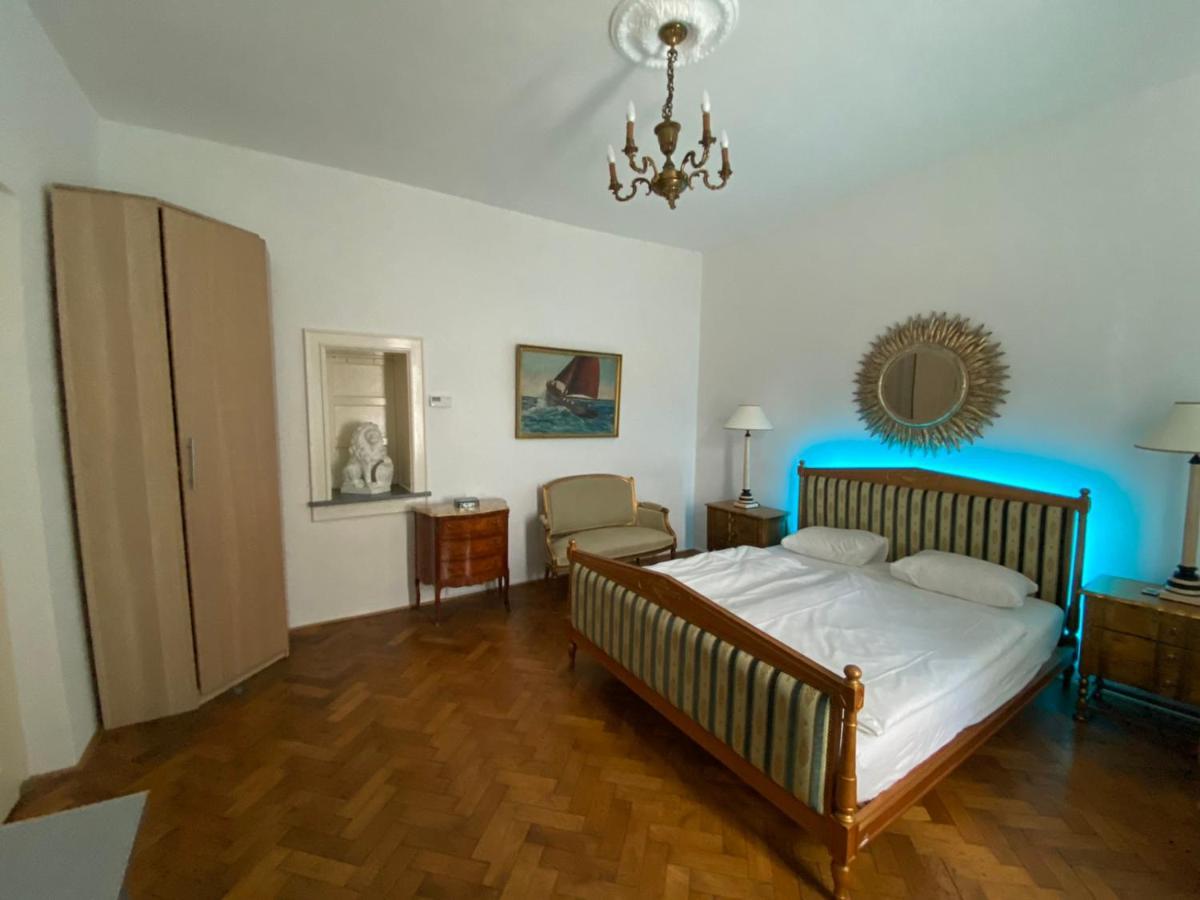 Appartement Bank Invest Apartmens - Old Town à Prague Extérieur photo