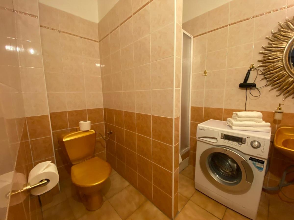 Appartement Bank Invest Apartmens - Old Town à Prague Extérieur photo