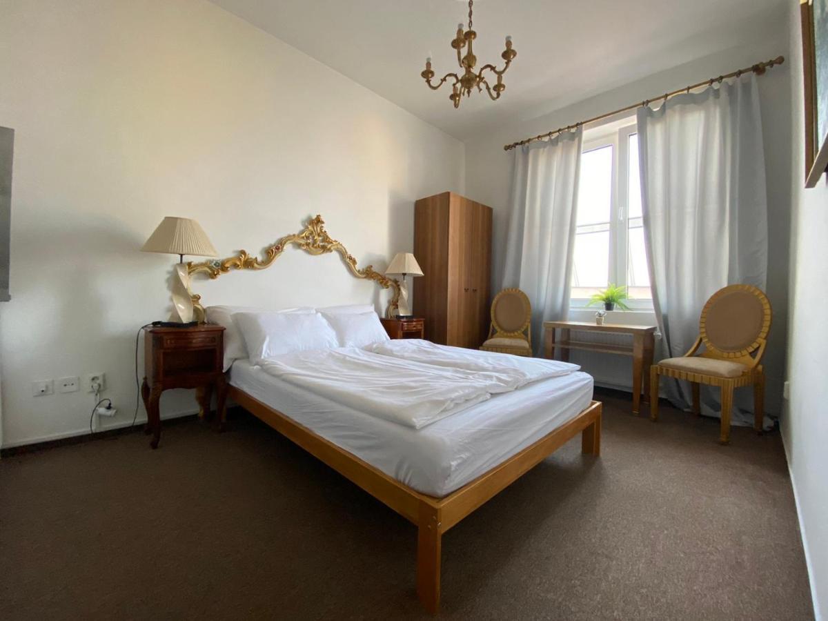 Appartement Bank Invest Apartmens - Old Town à Prague Extérieur photo